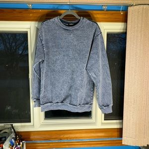 TALENTLESS Denim Look Sweater size Medium